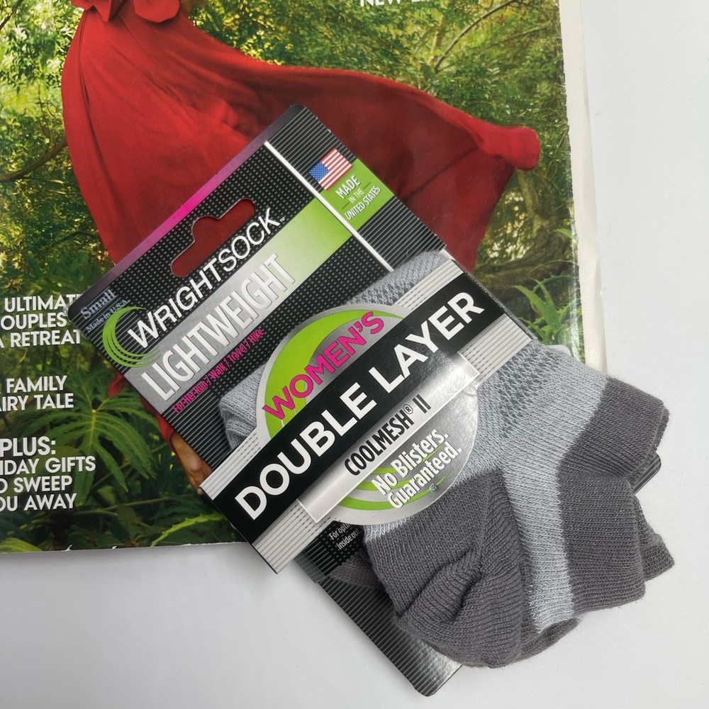 NWT Small WRIGHTSOCK ANTI BLISTER SYSTEM Socks